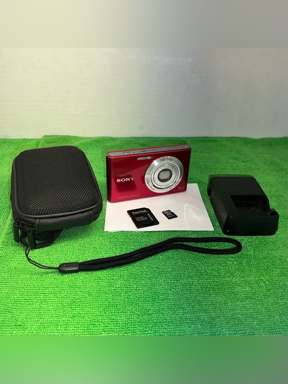 Sony Cyber-Shot DSC-W330 14.1MP Digital Camera – Carl Zeiss Lens – Compact Point